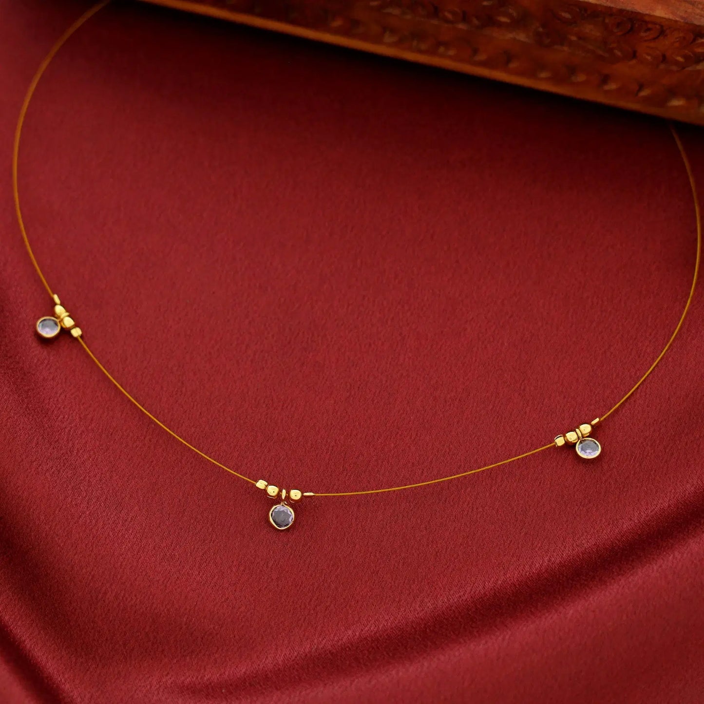 Tri Glossy Stone String Neckpiece